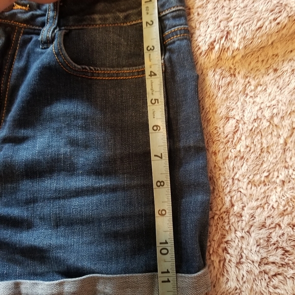 High Waisted Stretch Denim Shorts - Picture 4 of 8